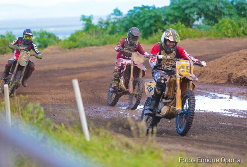 MOTOCROSS1